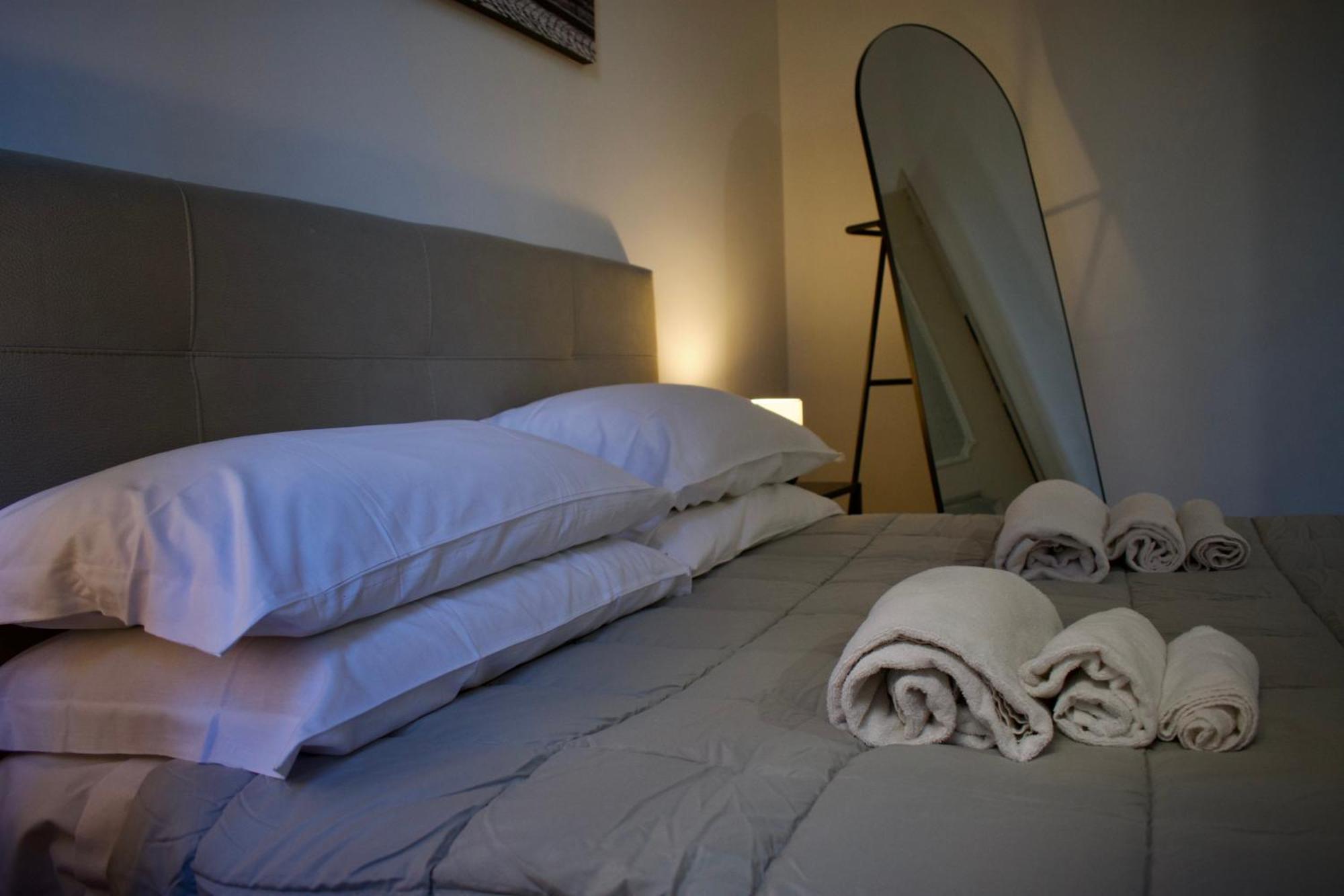 רומא Lavinia Apartment In Trastevere מראה חיצוני תמונה